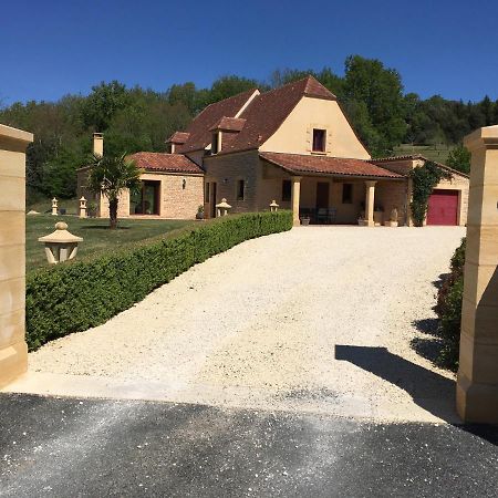 Chez bernadette et victor Bed and Breakfast Vitrac  Exteriör bild